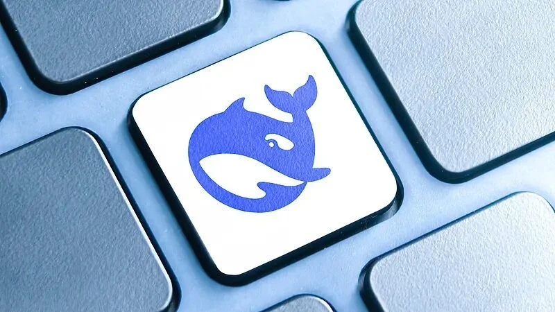 DeepSeek MoE稀疏路由与动态专家